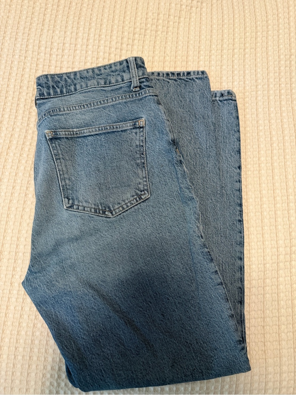 Zara Women’s Light Blue Straight-Leg Jeans